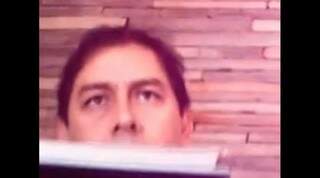 Vídeo publicado no Youtube mostra candidato do PP, Alcides Bernal, supostamente, recebendo R$ 200 mil. (Foto: Reprodução)