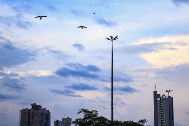 Previs&atilde;o &eacute; de chuvas nesta ter&ccedil;a-feira e m&aacute;xima de 35&ordm;C em MS