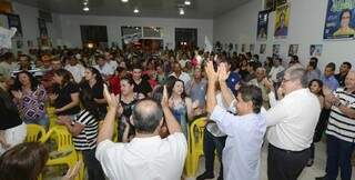 Candidato e aliados fazem campanha em Iguatemi (Foto: Divulgação)