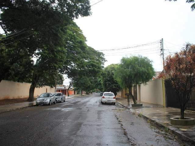 Donos de casa alvo da PF moram fora do Pa&iacute;s e a&ccedil;&atilde;o surpreendeu vizinhos