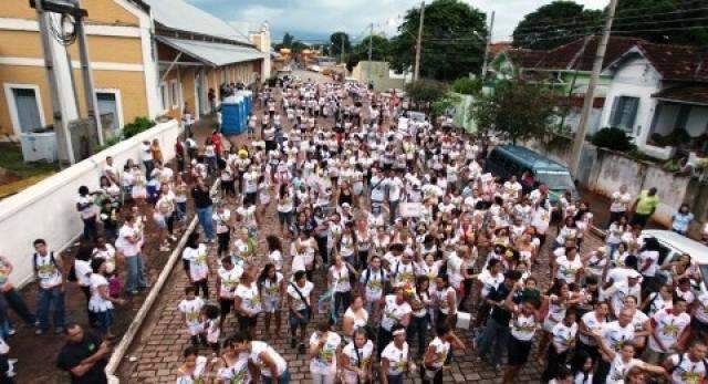 Na atual conjuntura, qual nome perfeito para bloco de carnaval em Campo Grande?