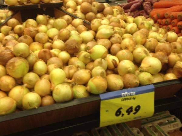 Quilo da cebola assusta consumidor, mas pre&ccedil;o deve cair ainda neste m&ecirc;s