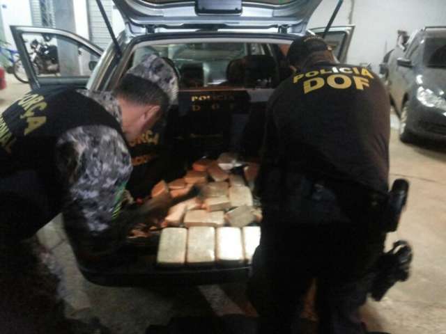 DOF apreende mais de 29kg de coca&iacute;na em fundo falso de carro na BR-463
