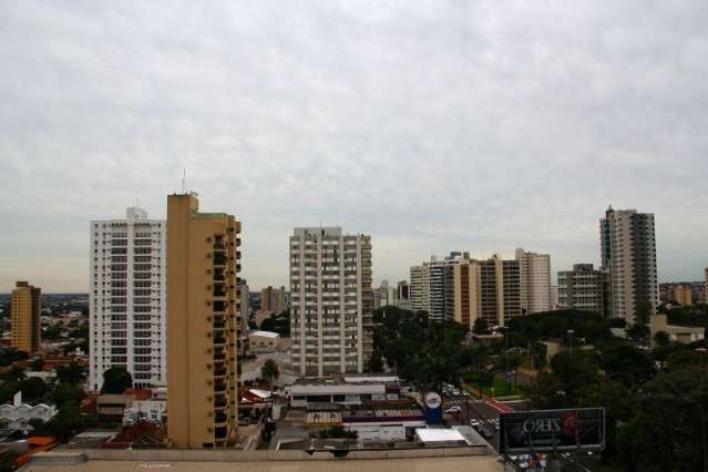 Quarta-feira ser&aacute; de c&eacute;u nublado na Capital, mas n&atilde;o chove