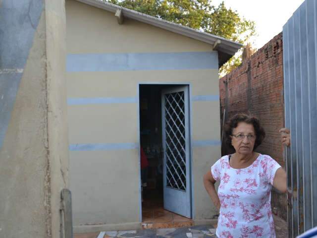  Defesa Civil interdita casas na Vila Jacy ap&oacute;s inc&ecirc;ndio em figueira 