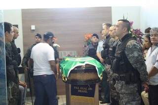 Policial Morto em Rondônia está sendo velado em Campo Grande (Foto: Marcos Ermínio)