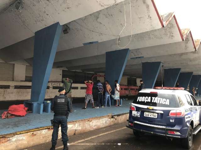 Em 3 horas, opera&ccedil;&atilde;o da PM prende 3 na regi&atilde;o da rodovi&aacute;ria velha
