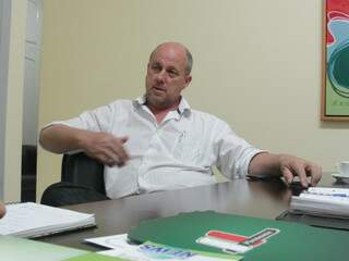 O prefeito de Costa Rica, Jesus Baird, em entrevista ao **Campo Grande News**. (Foto: Alessandro Moretti)