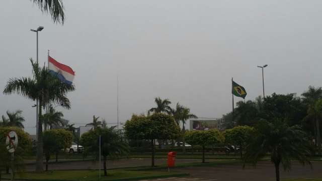 Neblina fecha aeroporto e compromete agenda de ministro na fronteira