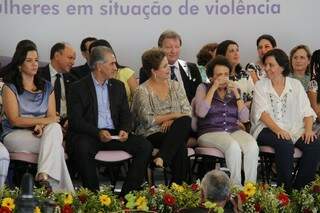 Mochi prestigiou a presidente Dilma Rousseff (Foto: Marcos Ermínio)