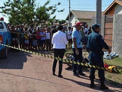 Moto-taxista que matou um e feriu outro em assalto levou tiro no pesco&ccedil;o