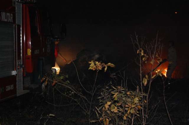 Bombeiros utilizam quatro mil litros de &aacute;gua para conter fogo em usina