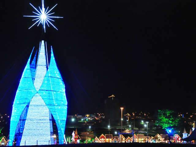  Prefeito participa do encerramento da Cidade do Natal neste domingo