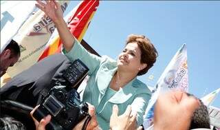 Dilma assume a dianteira nas pesquisas: vantagem chega a 15% (Foto: Divulgação)
