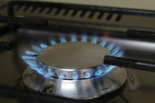 Manutenção do fogão é essencial para a ecomimia de gás (Foto: Kísie Aionã)