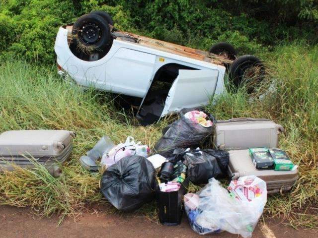 Capotagem deixa estudante de 21 anos ferida &agrave;s margens da MS-276 