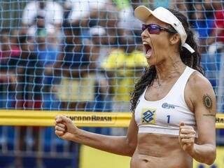 Talita durante etapa do Brasileiro Open de vôlei de praia (Foto: CBV/Divulgação)