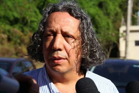 Depois de 2 horas no Gaeco, ex-secret&aacute;rio diz que n&atilde;o participou de &quot;compl&ocirc;&quot;