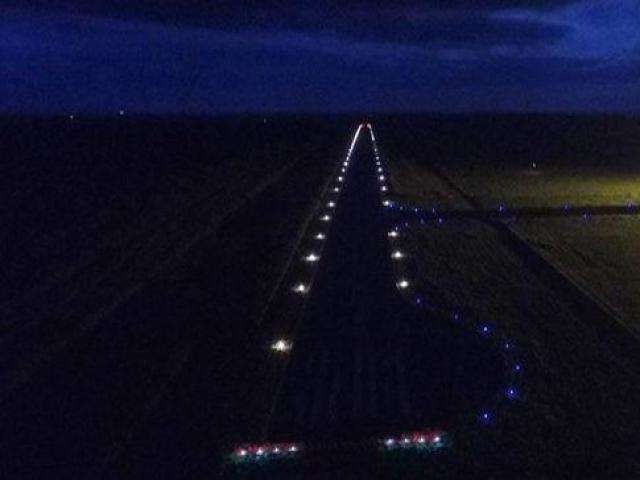 Prefeitura gasta R$ 55 mil para substituir l&acirc;mpadas quebradas em aeroporto