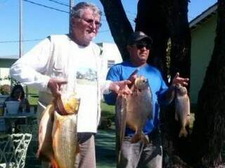Deputado é flagrado pescando sem licença e acaba multado pela PMA Deputado é flagrado pescando sem licença e acaba multado pela PMA