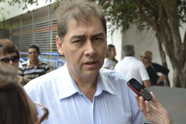 Crian&ccedil;a &quot;chora desesperadamente&quot; ao ver vereador em Ceinf, diz Bernal