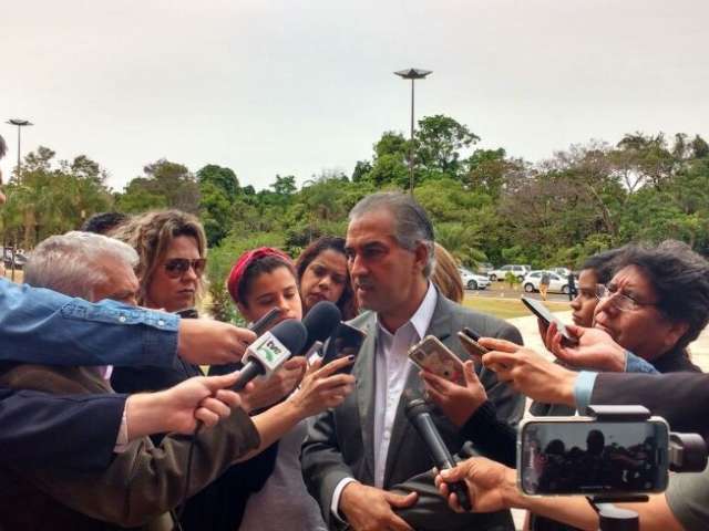 Governador diz que estudos  avaliam o que vai ser melhor para MSG&aacute;s