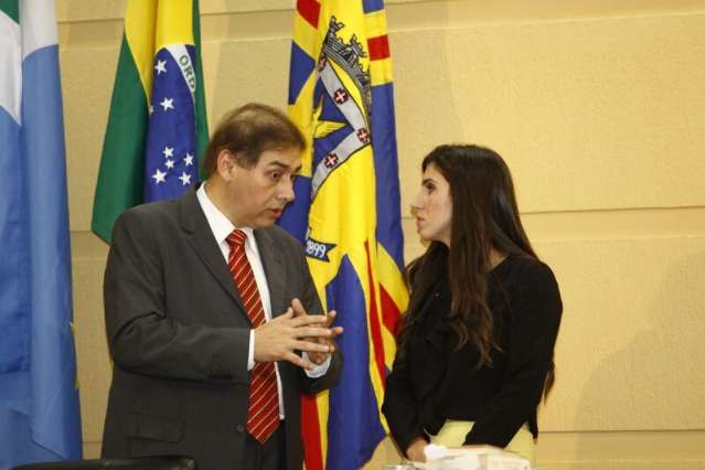 Aliados jogam a toalha e admitem que 23 votar&atilde;o pela cassa&ccedil;&atilde;o de Bernal