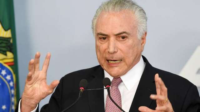 Temer lan&ccedil;a &quot;Avan&ccedil;ar&quot; com promessa de finalizar 7.439 obras paralisadas