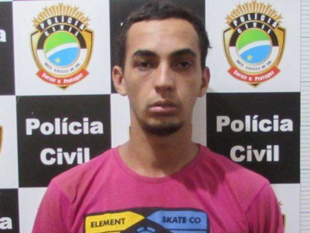 Mortos em troca de tiros ap&oacute;s assalto tinham 14 passagens pela pol&iacute;cia 