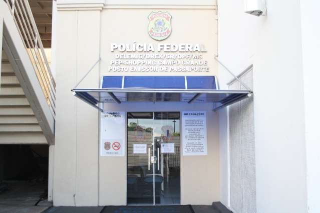 Ap&oacute;s transtornos ao p&uacute;blico, PF negocia espa&ccedil;o maior para emiss&atilde;o de passaportes