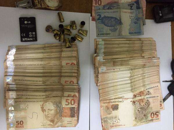 Policiais da reserva executados estavam com R$ 5 mil cada um 