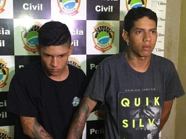  Presos com armas cometeram v&aacute;rios roubos e tentativa de latroc&iacute;nio, diz pol&iacute;cia