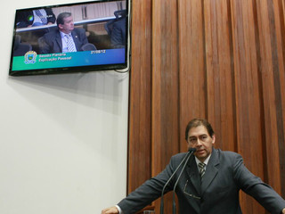 Deputados Alcides Bernal e Eduardo Rocha bateram boca na sessão desta terça na Assembleia. (Foto: Divulgação)