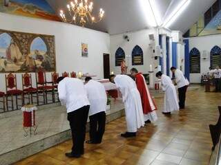 Padres vão promover reflexão sobre carta do Papa Francisco (Foto: Reprodução/Facebook)