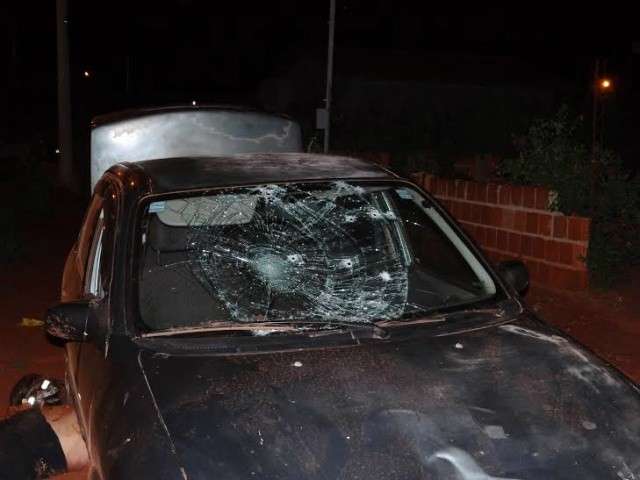 Em briga por d&iacute;vida, homem mata a tiros e &eacute; morto atropelado por v&iacute;tima