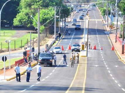  Nelsinho libera trânsito na avenida Ceará após quase um ano de obras