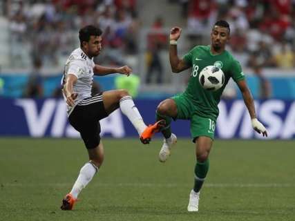Arábia Saudita vence o Egito de virada nos últimos minutos do jogo