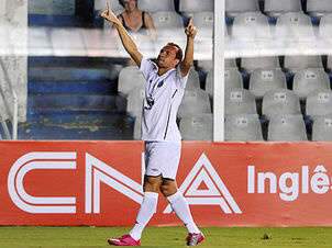  Em jogo de p&ecirc;naltis perdidos, Santos vence Noroeste por 2 a 0 
