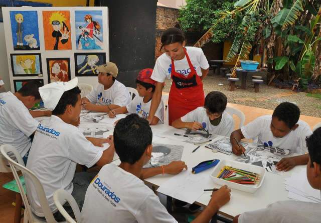  N&uacute;cleo de Arte, Cultura e Esporte realiza sonho de jovens em Dourados
