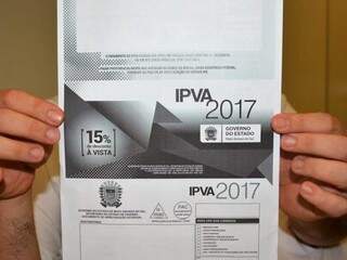 Boletos do IPVA 2017 seguem no formato preto e branco (Foto: Divulgação/ Sefaz)