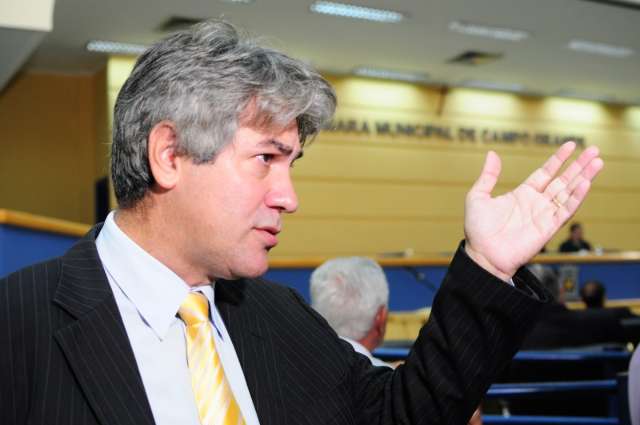 L&iacute;der do prefeito propor&aacute; emenda &agrave; lei org&acirc;nica que facilita fiscalizar Bernal
