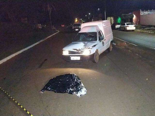 Mulher morre atropelada por ve&iacute;culo ao tentar atravessar avenida 