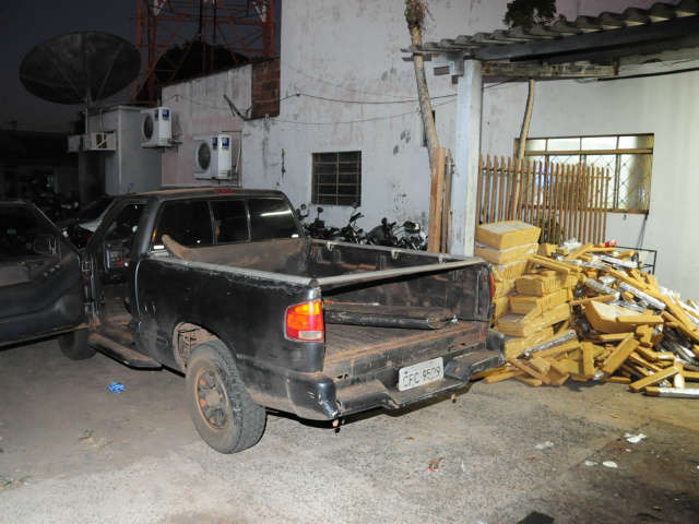  Pol&iacute;cia encaminha para Campo Grande droga apreendida em Sidrol&acirc;ndia