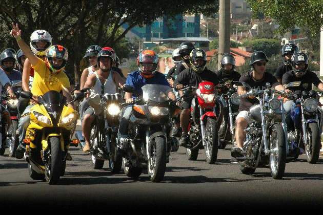 Mercado de automotores vendeu 45 mil unidades em 2011; motos s&atilde;o 75%