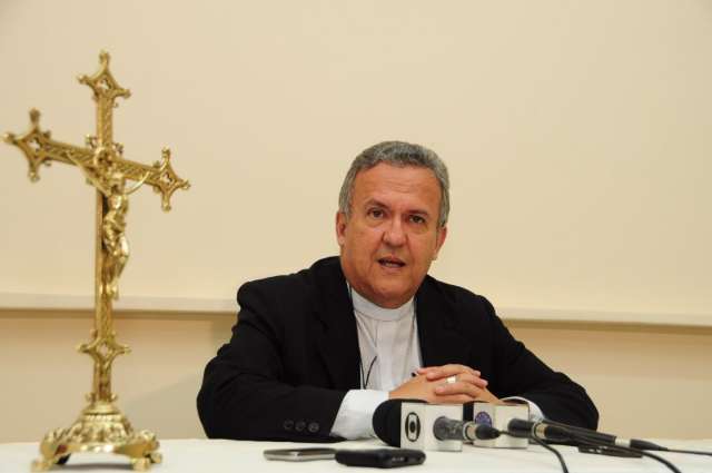 Arcebispo da Capital se diz &ldquo;surpreso&rdquo; com ren&uacute;ncia do Papa