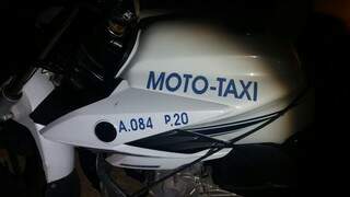 Moto usada pela dupla durante os crimes (Foto: Divulgação Guarda Municipal)