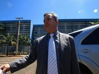 Advogado Danilo diz que o cliente dele foi apenas prestar esclarecimentos na sede da PF (Foto: André Bittar)