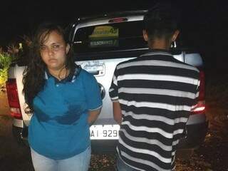 Pamella foi presa em flagrante e o adolescente apreendido. Os dois levariam a caminhonete para o Paraguai (Foto: divulgação/Polícia Militar) 