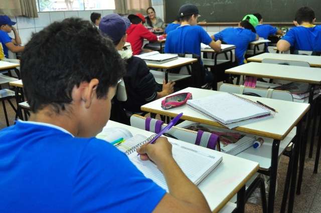 Professores amea&ccedil;am fazer nova greve, alegando fracasso em negocia&ccedil;&otilde;es