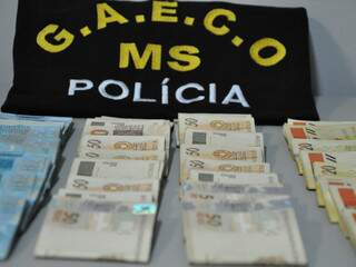 Gaeco apreendeu R$ 21 mil na casa do então tesoureiro de Paranaíba, Bruno Ferreira Leal. (Foto: Divulgação)